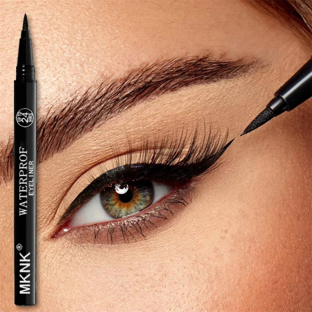 Crayon Eyeliner Noir – Séchage Rapide, Longue Tenue 24h, Mat, Waterproof, Anti-Bavure, Maquillage des Yeux