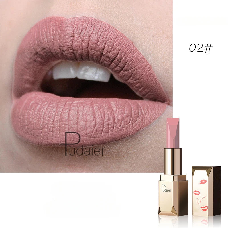 Rouge à lèvres  waterproof – Finition velours mate | Facile à appliquer | Teintes nude et rouge sexy | Tenue longue durée