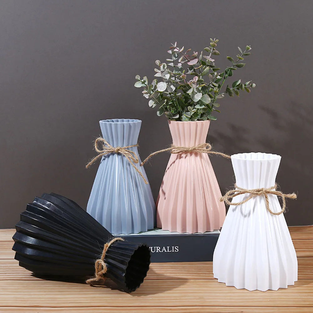 Creative Origami Vase – Modern Pleated Flower Vase for Home Decor