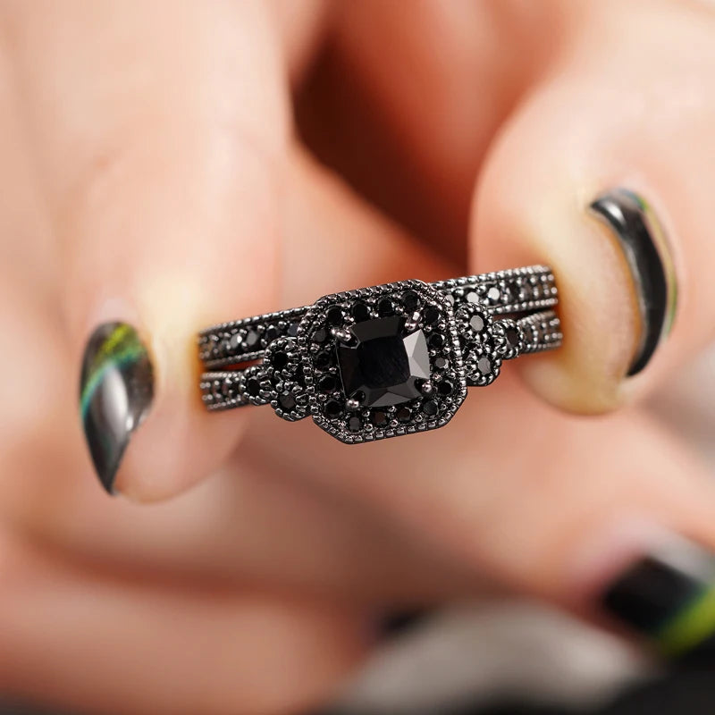 Huitan mode 2 pièces ensemble de bagues pour femmes Double couche empilable bijoux de mode à la mode cubique zircone pierre doigt accessoires