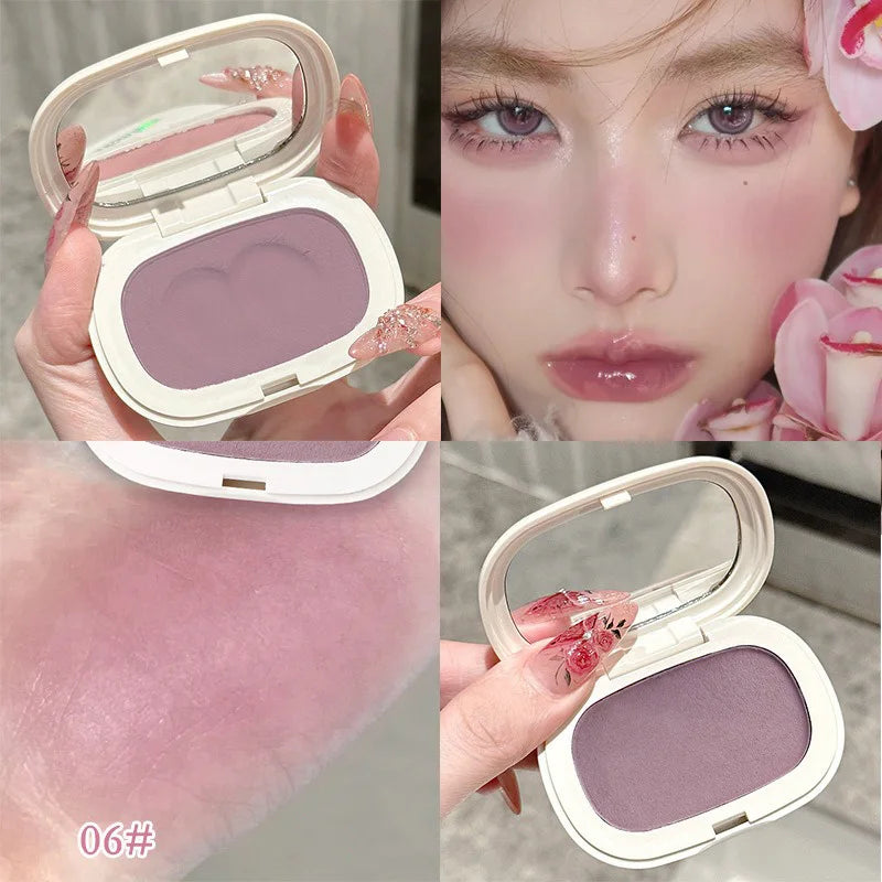 Blush mono couleur – Texture mochi sans poudre, formule douce à faible saturation – Fini mat naturel et longue tenue