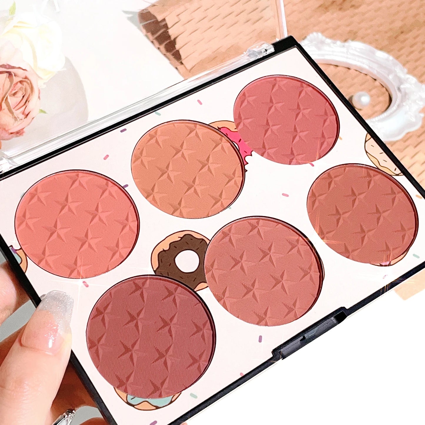 Palette de Blush 6 Couleurs — Fini Mat et Perlé, Waterproof, Multi-couleurs Nudes, Maquillage Naturel, Idéal pour Joues et Retouches Étudiantes (Copie)