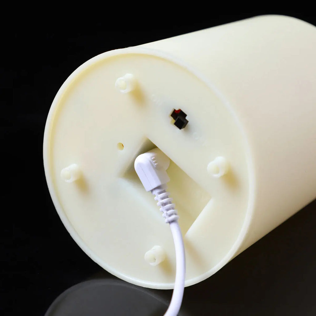 Rechargeable LED Moving Wick Candles – USB Remote Control Flameless Candle Set (1 or 3 Pieces)