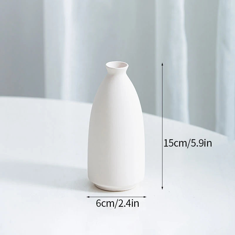 Modern Nordic Ceramic Vase – Minimalist White Flower Vase for Home & Office Decor