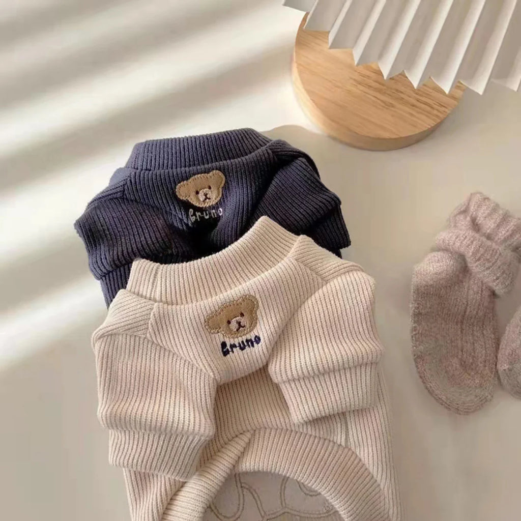 Winter Fleece Pet Sweatshirt – Warm Jacket for Dogs & Cats