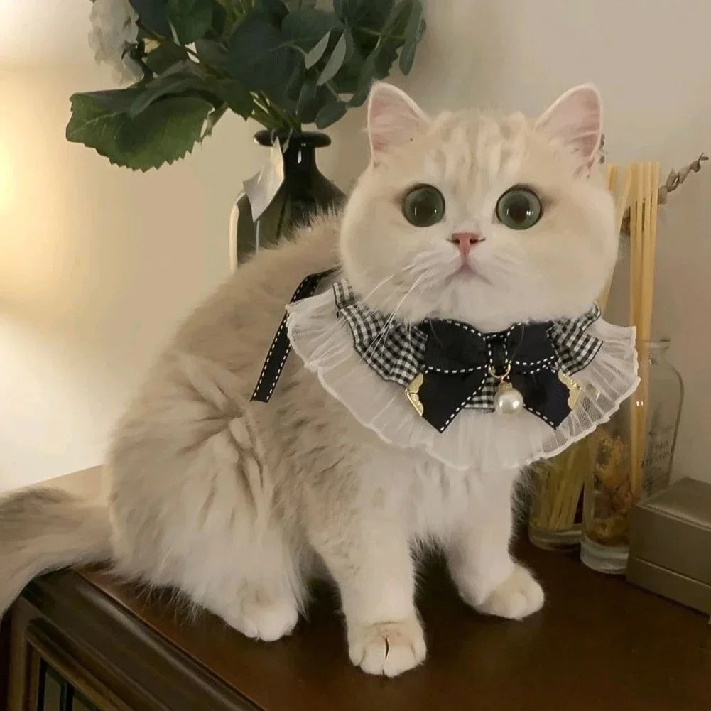 Elegant Lace Pearl Pet Collar with Bow – Adjustable Neck Scarf for Cats & Dogs