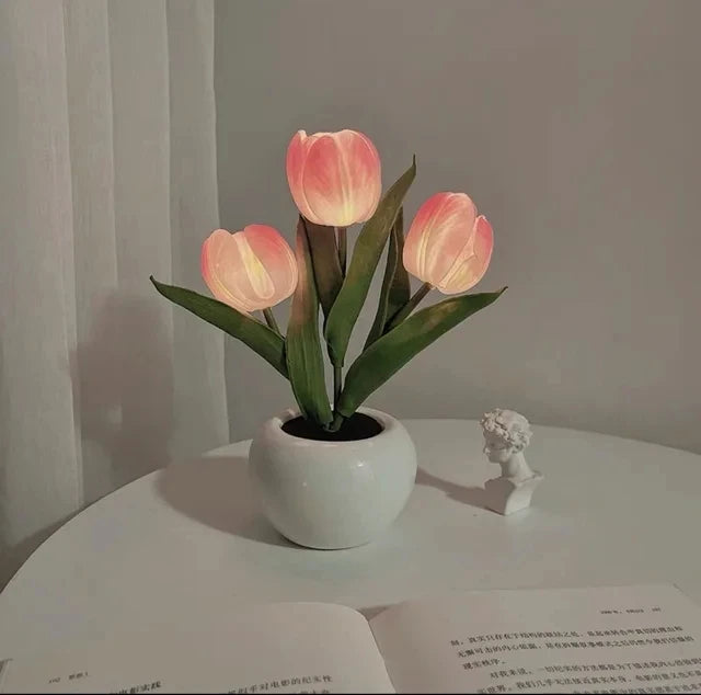 LED Tulip Flower Lamp – Romantic Night Light & Room Decor Gift