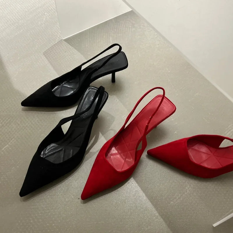 « Sandales Femme 2024 – Talon Haut Rouge, Bride & Pointues »