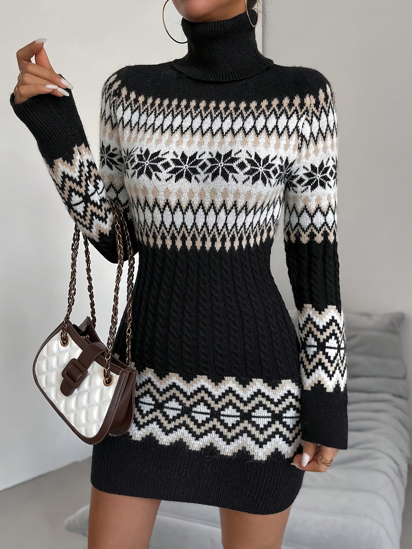 Pull ajusté classique et tendance à col montant