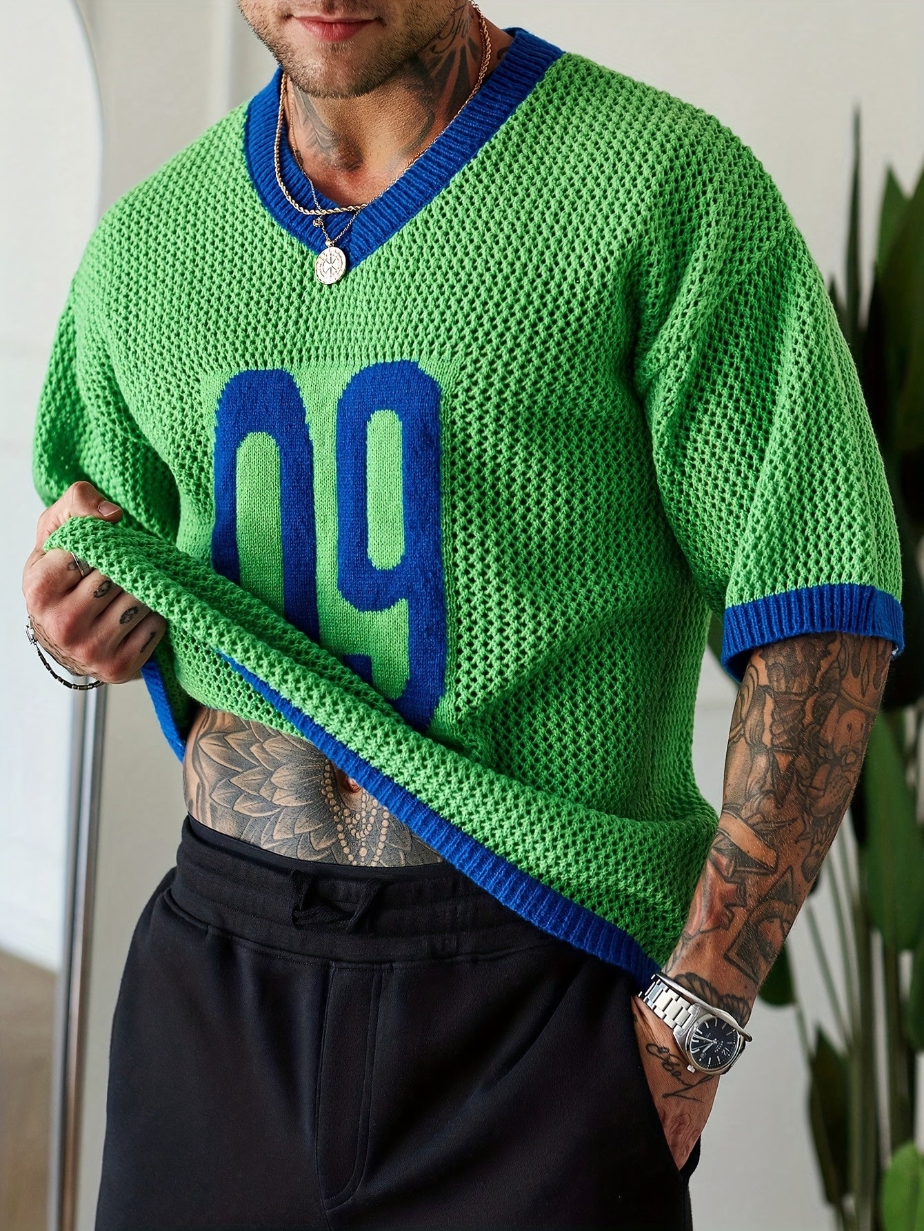 Men's Street Style Contrast Color V-Neck Numeral Print Raglan Knitted Pullover Men Jersey Knit Top Men Men Vacation Men Knit Tops Men Jersey