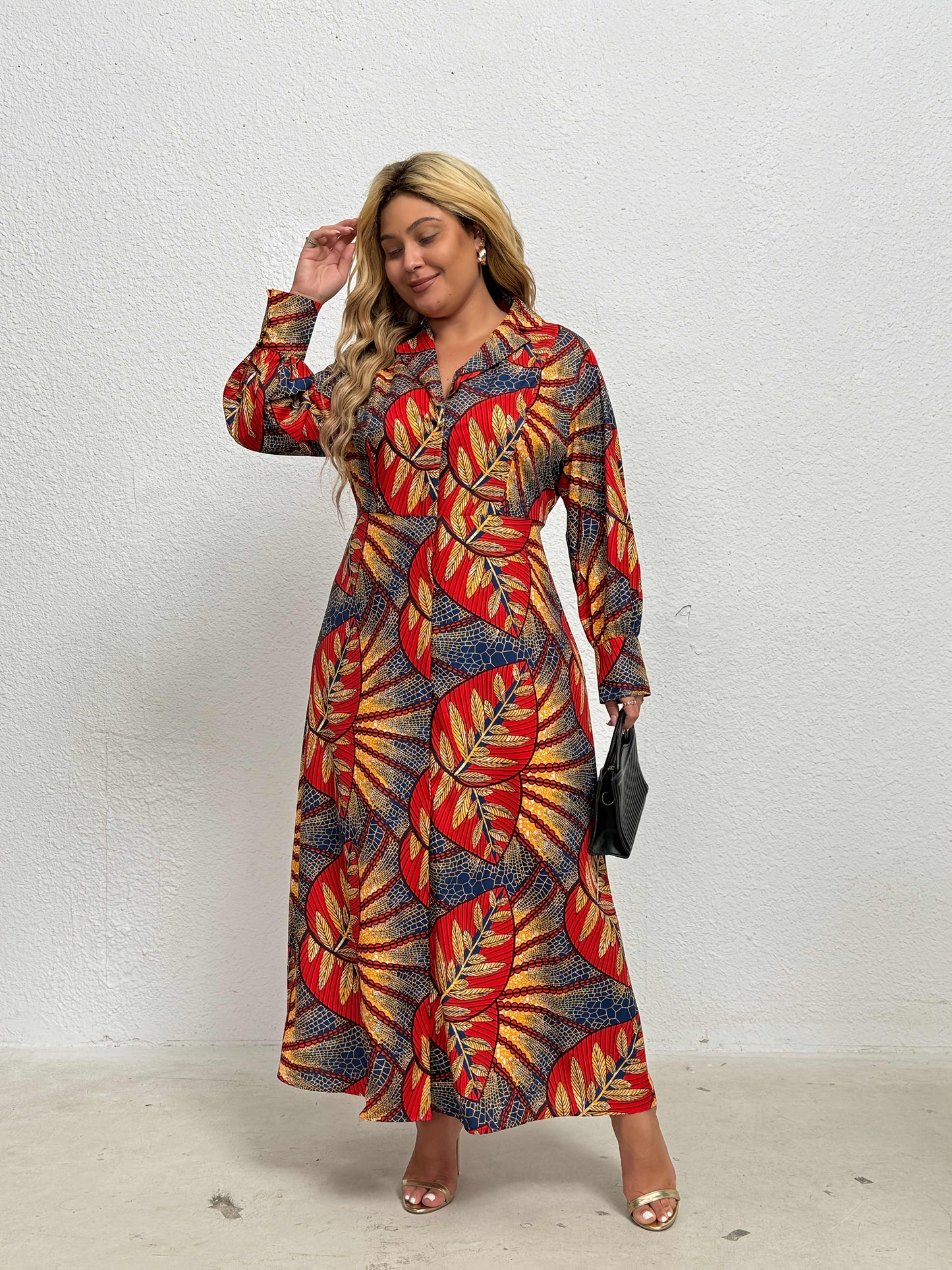 Robe Maxi Élégante Femme à Motif Floral – Couleurs Vives Rouge, Bleu et Jaune, Motif Feuilles, Manches Longues, Fente Frontale, Tissu Léger, Parfaite pour le Printemps et l’Automne, Tenue Décontractée à Semi-Formelle, Robe à Imprimé Vibrant
