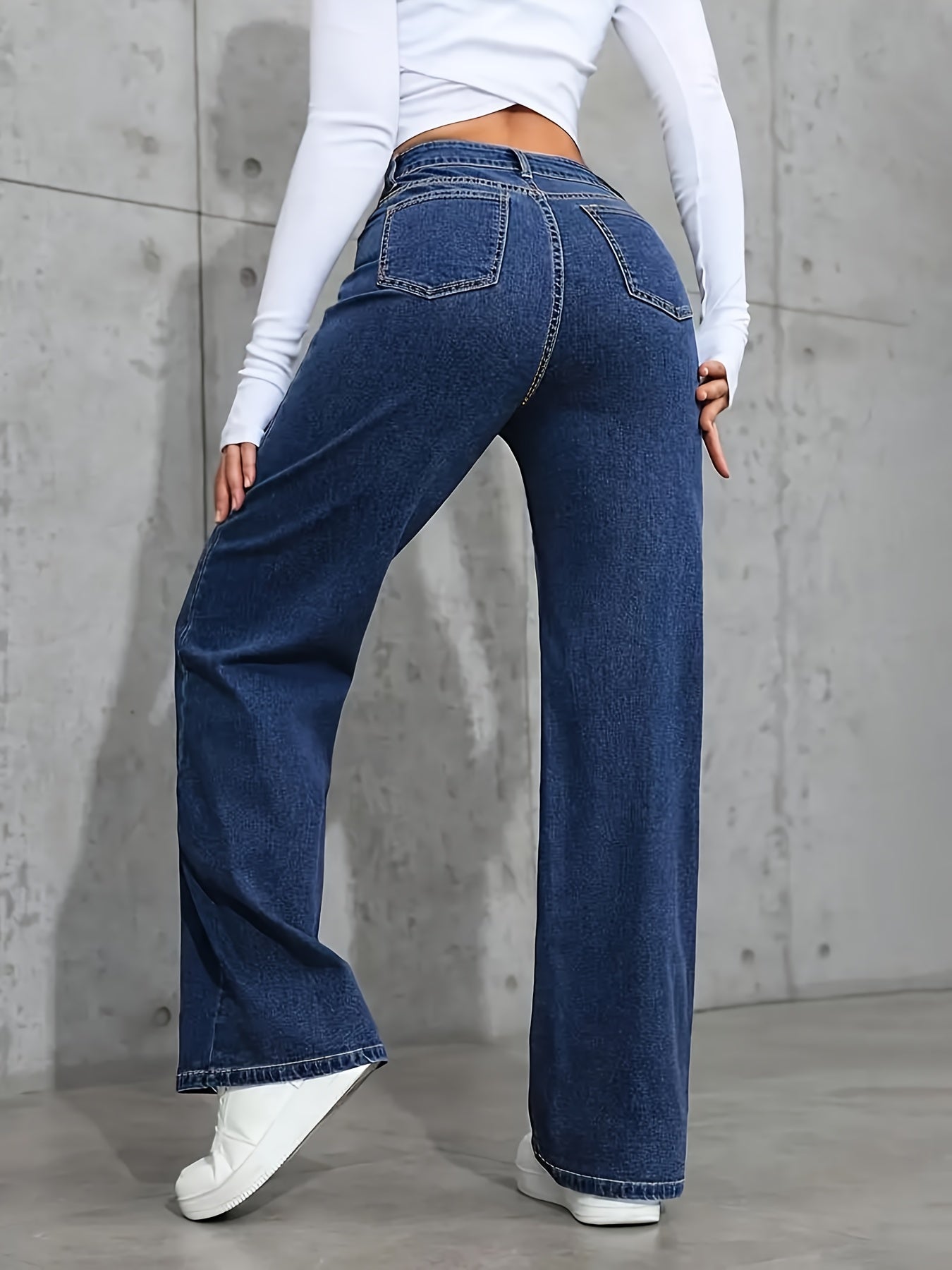 Jeans Femme Taille Haute – Coupe Droite, Bleu Denim avec Poches, Extensible, Style Décontracté, Fermeture Boutons, Confort Toutes Saisons, Tissu Durable