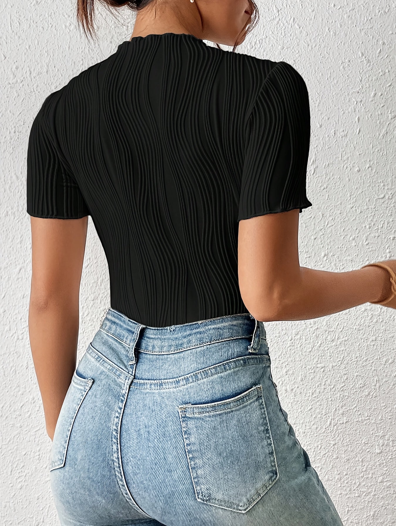 Body femme couleur unie, manches courtes, coupe slim, tissu texturé, style élégant et simple, pièce unique