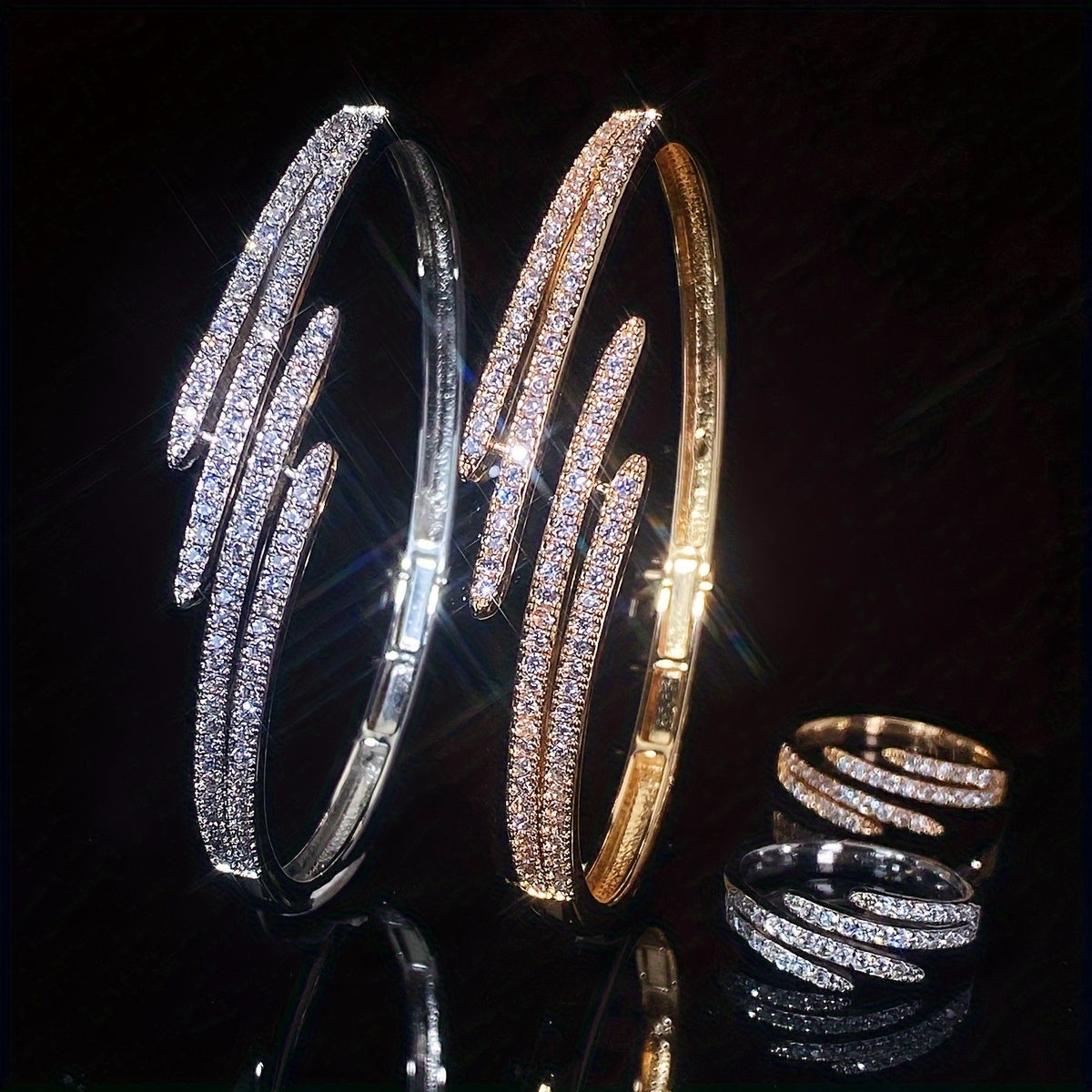 Ensemble de bijoux pour les mains au style coréen et japonais tendance et minimaliste, accessoires élégants et polyvalents pour femme, parfaits pour les fêtes et les occasions spéciales, design raffiné en métal poli