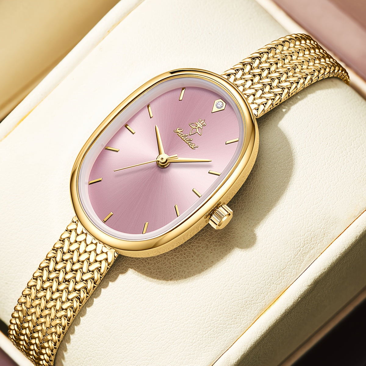 Montre quartz élégante femme – cadran ovale classique, motif feuille, bracelet style bracelet, livrée avec boîte cadeau, accessoire indispensable et tendance, idée cadeau Saint-Valentin