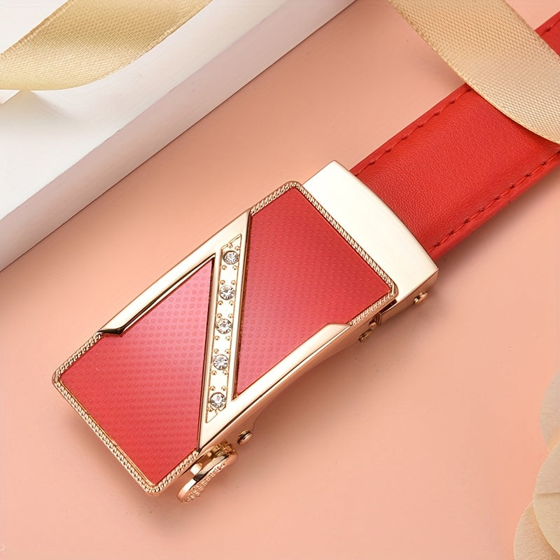 Ceintures pour femmes – Boucle automatique, design polyvalent sans trous, pour jeans et tenues décontractées, options rouge et noir, ceinture décontractée, design de boucle stylée, boucle dorée