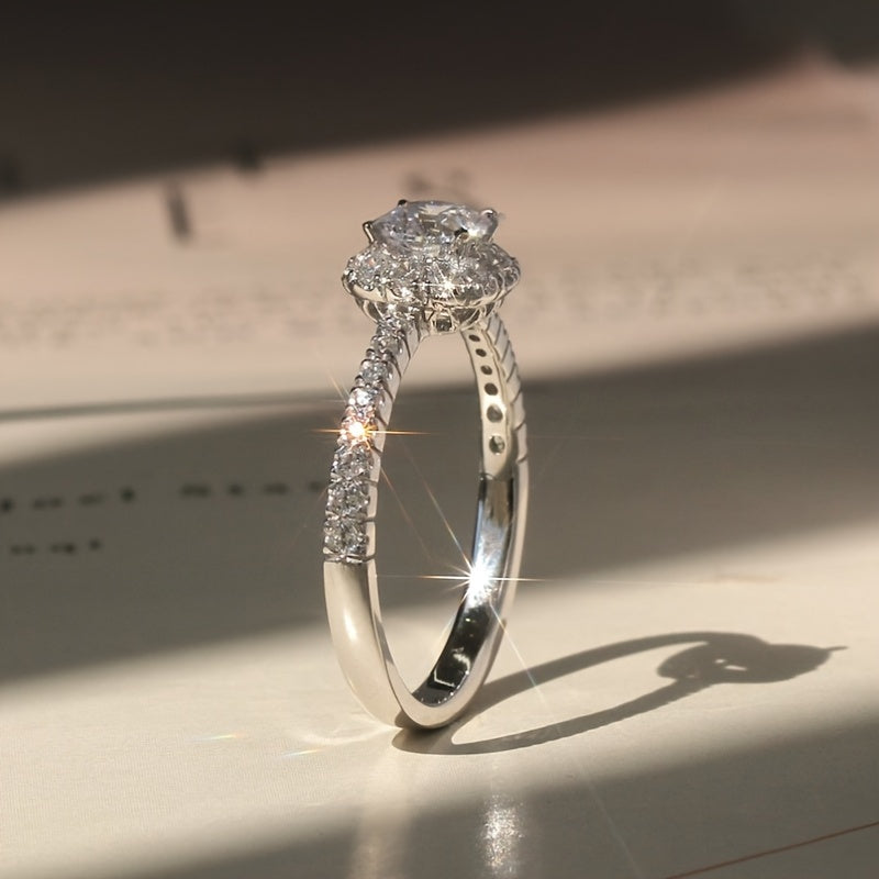 Bague de Fiançailles Solitaire Ronde en Cuivre – Pierre Unique en Zircone Synthétique Brillante, Style Luxueux avec Halo Étincelant – Bague de Promesse Élégante pour Femmes, Idéale pour Mariage, Soirée ou Cadeau d’Anniversaire