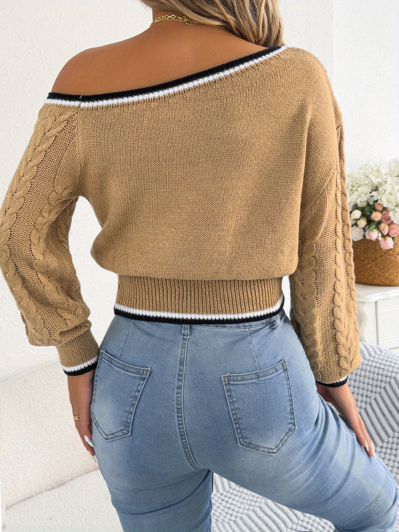 Pull décontracté automne-hiver pour femmes – manches longues épaules dénudées, tricot à torsades rayé, taille cintrée, parfait pour vacances et usage quotidien