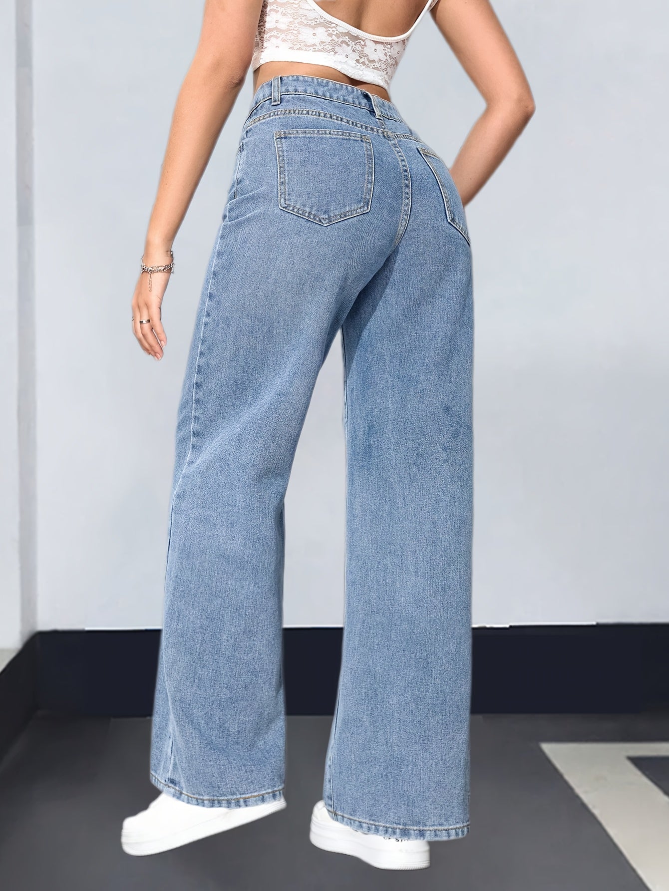 Pantalon évasé en denim stretch bleu élégant pour femme
