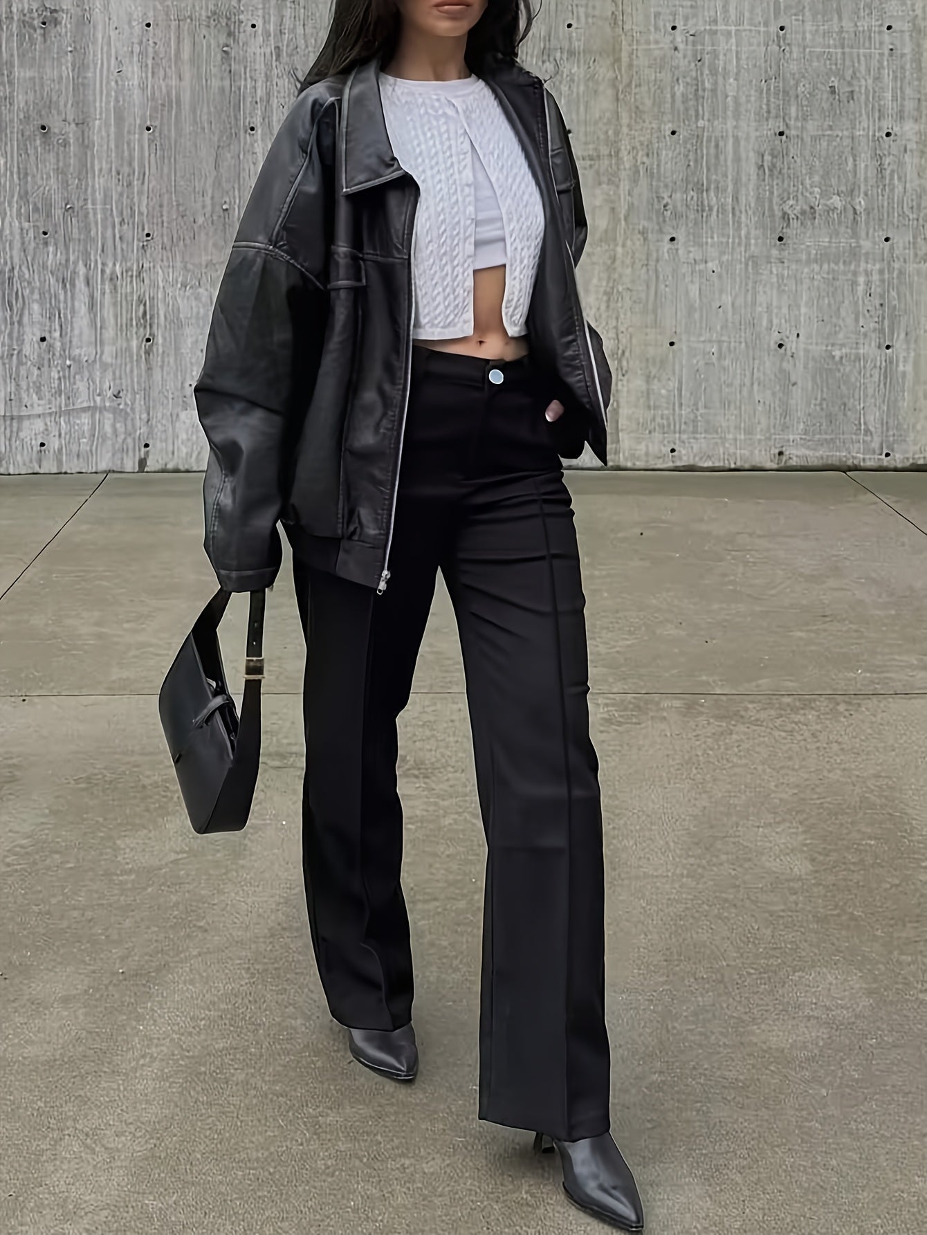 Pantalon Femme Noir Classique – Jambe Droite, Taille Haute, Slim Fit, Détail Couture Avant, Boutons, Bureau et Décontracté