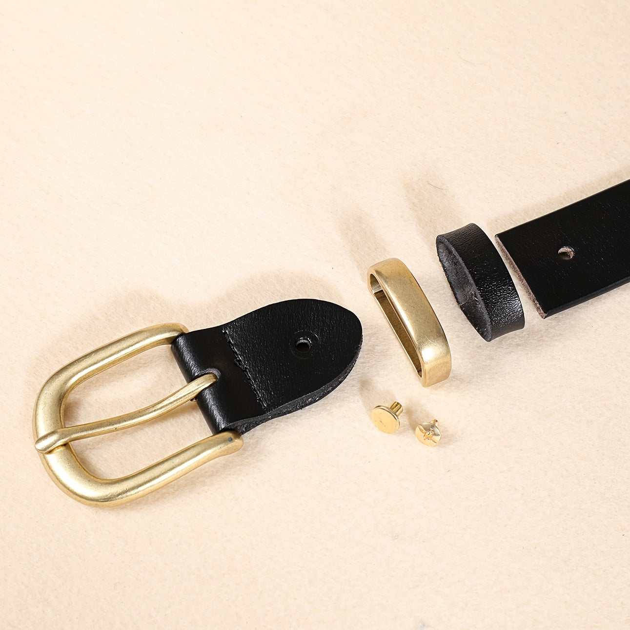 Ceinture à double couche en cuir pour femmes – Boucle bouton stylée, bande de taille polyvalente et décontractée pour tenues casual