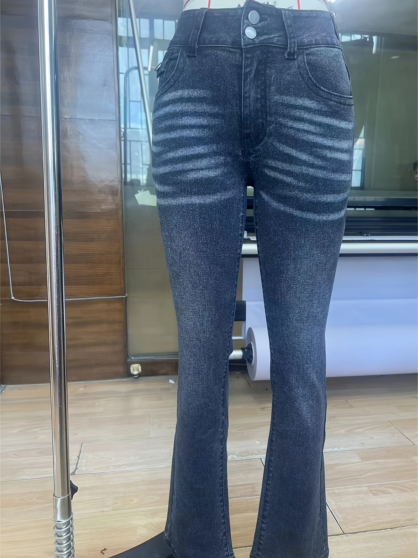 Jean Élégant et ajusté