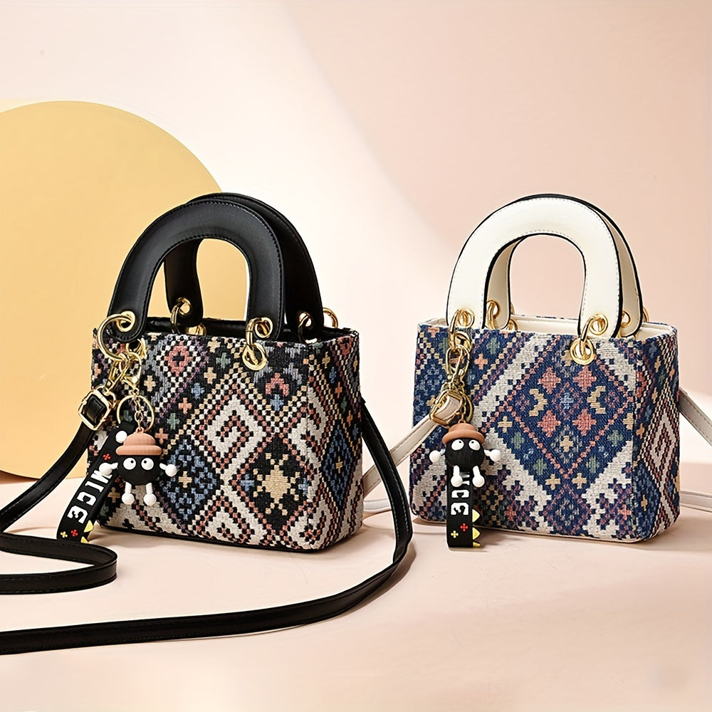 Sac à bandoulière tissé – petit, pendentif poupée, grand compartiment