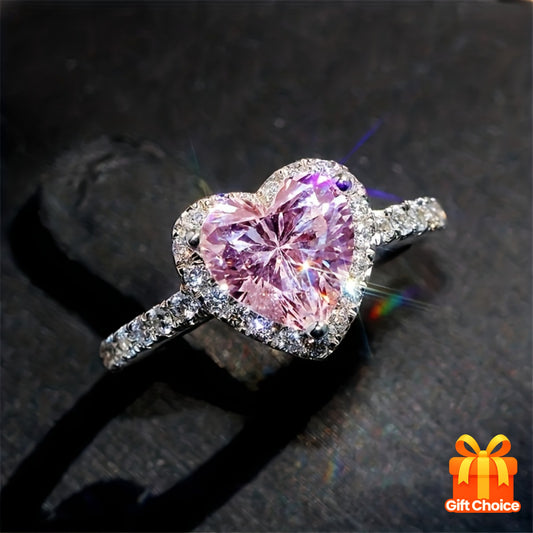 Bague de fiançailles romantique et raffinée pour femmes avec zirconia en forme de cœur serti à 3 griffes. Parfaite pour les mariages, les fêtes et comme cadeau de Saint-Valentin