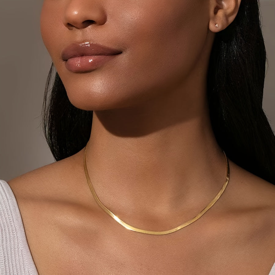 Collier femme élégant et minimaliste à maillons entrelacés, chaîne réglable avec maillons sphériques lisses, acier inoxydable plaqué or 18 K, bijou polyvalent pour usage quotidien ou soirées, design délicat, cadeau tendance pour femmes