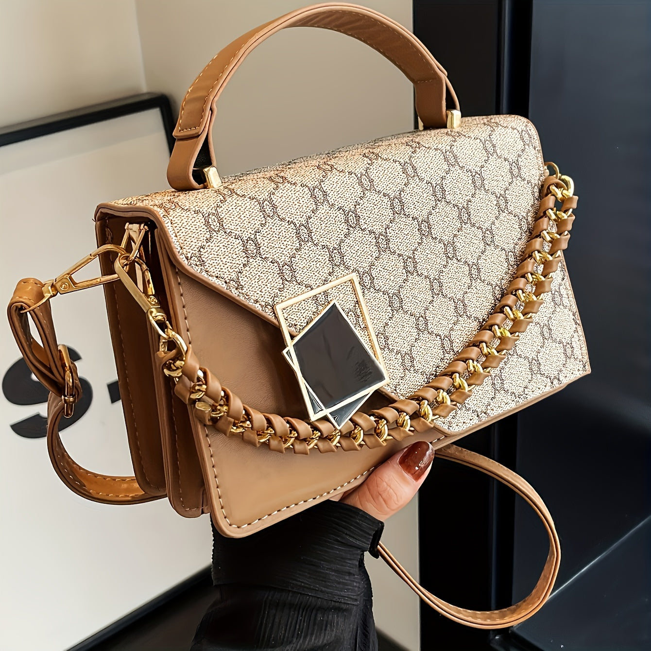 Petit sac carré– bandoulière réglable, fermeture éclair, polyvalent