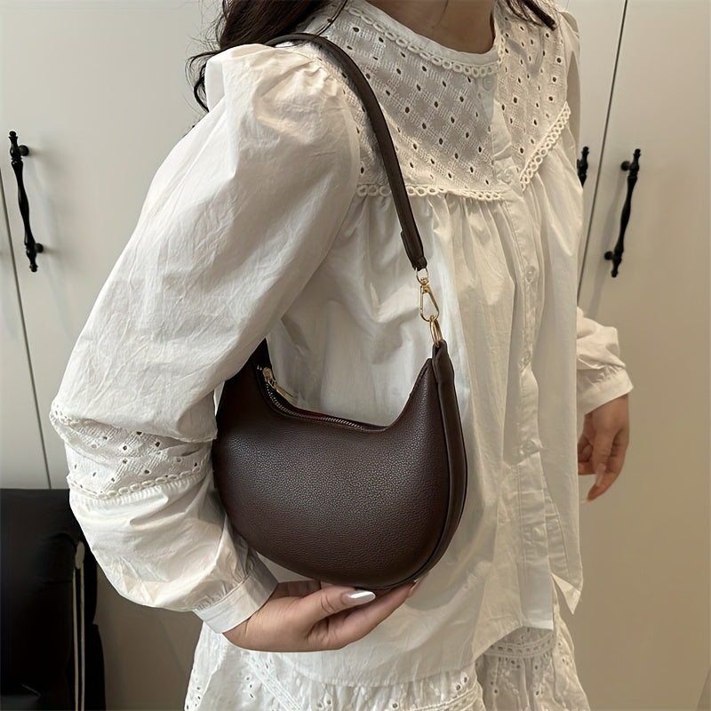 Sac Femme de Luxe 1 Pièce en Forme de Croissant — Bandoulière Détachable et Réglable, Fermeture Magnétique, Détails Métalliques Dorés, Parfait pour Occasions Décontractées ou Formelles, Couleurs Café, Blanc, Rouge, Noir, Polyester, Accessoire de Soirée