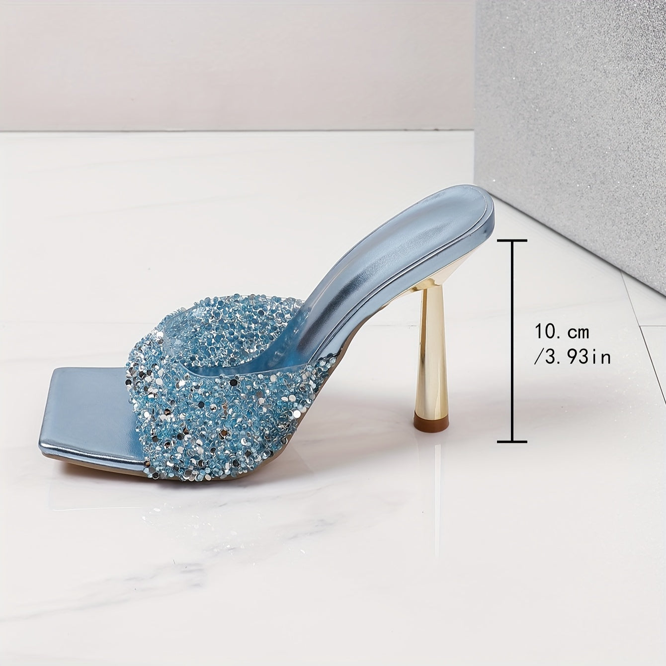 Sandales à Talons Hauts Brillantes pour Femme – Strass Étincelants, Bout Carré, Enfilage Facile, Idéales pour Soirées, Bal de Promo & Mariages – Chaussures Printemps (Disponibles en Plusieurs Couleurs)