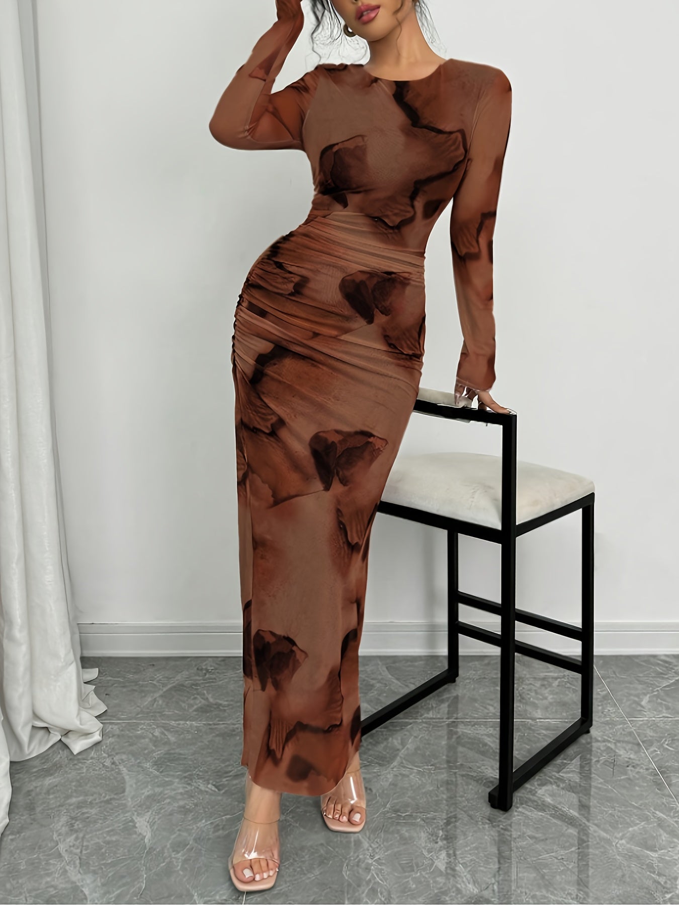 Robe sirène femme imprimé camouflage vert olive, manches longues, coupe A-line, longueur genou, idéale pour occasions formelles ou semi-formelles, lavable en machine, parfaite pour mariages, soirées ou bal