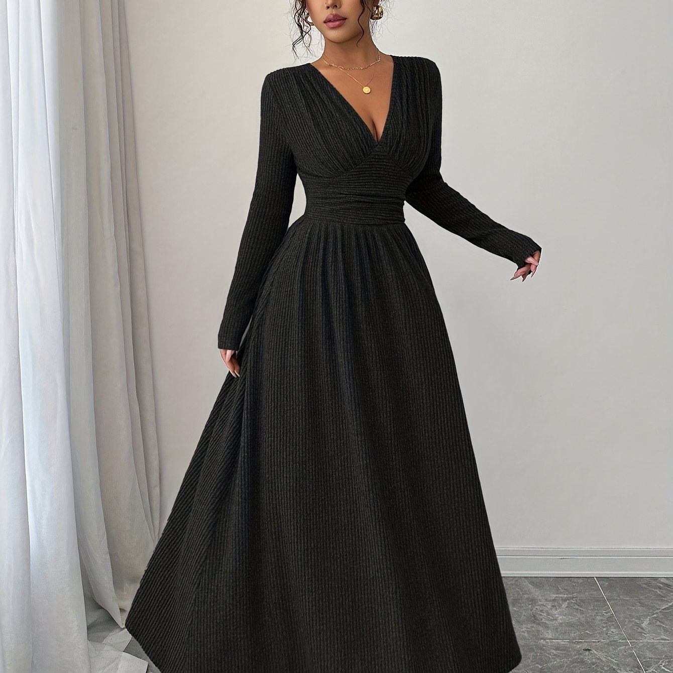 Robe Femme Élégante A-Line Maxi – Manches Longues, Col V, Robe Formelle et Quotidienne, Coupe Flatteuse pour Automne/Hiver, Bureau, Fête, Mariage, Tenues Quotidiennes, Robe Formelle et Décontractée, Port au Bureau, Ourlet à Volants, Look Stylé