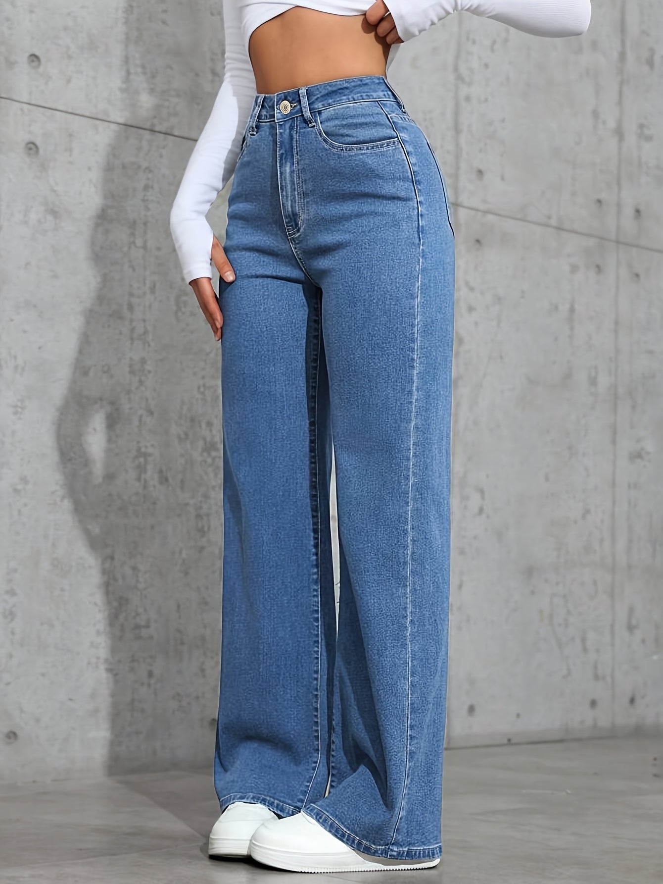 Jeans Femme Taille Haute – Coupe Large, Denim Bleu Clair Lavé, Extensible et Confortable, Pantalon Décontracté à Boutons, Polyvalent Toutes Saisons, Tissu Durable