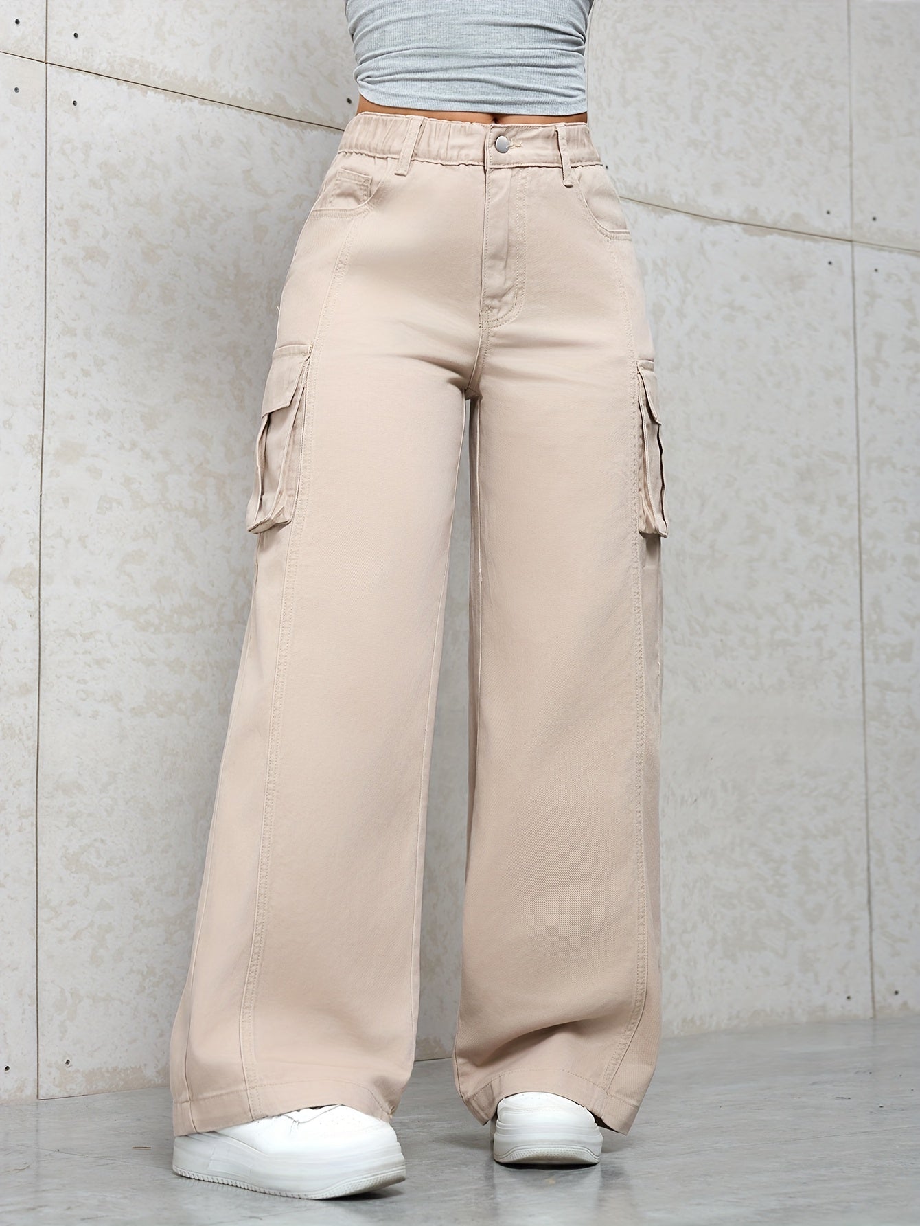 Pantalon Cargo Femme Beige – Taille Élastique avec Poches Multiples et Ceinture