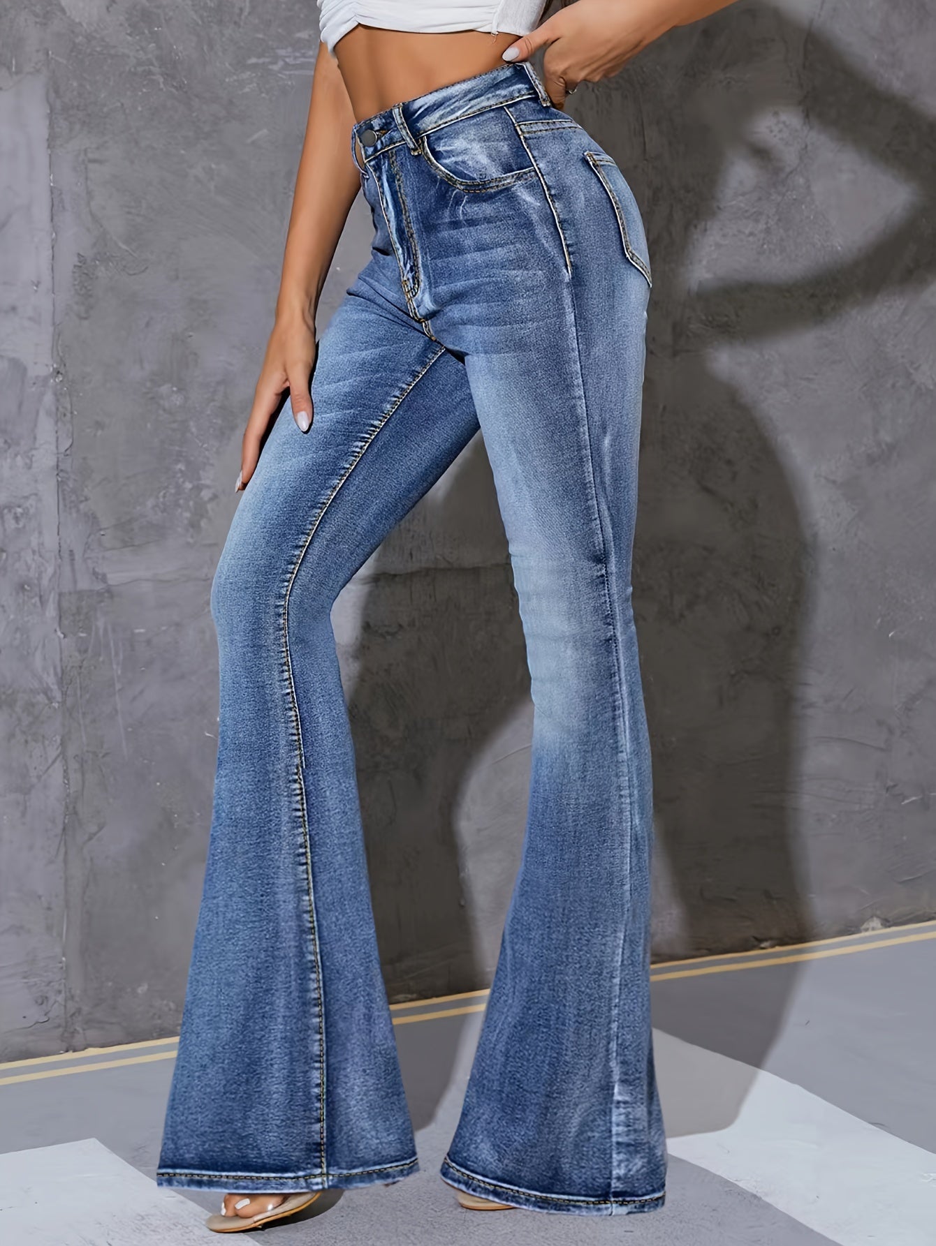 Jeans Femme Taille Haute Évasé Extensible Slim Boutons Longueur Totale Bleu Clair Effet Usé Décontracté Toute Saison Non Transparent