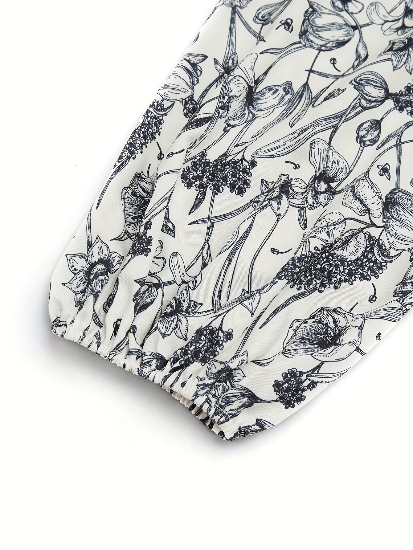 Robe fleurie décontractée élégante femme – col carré, manches, coupe A-line mi-longue avec smocks, coupe ample, printemps/été/automne, vacances et sorties décontractées, matière respirante, mode printemps