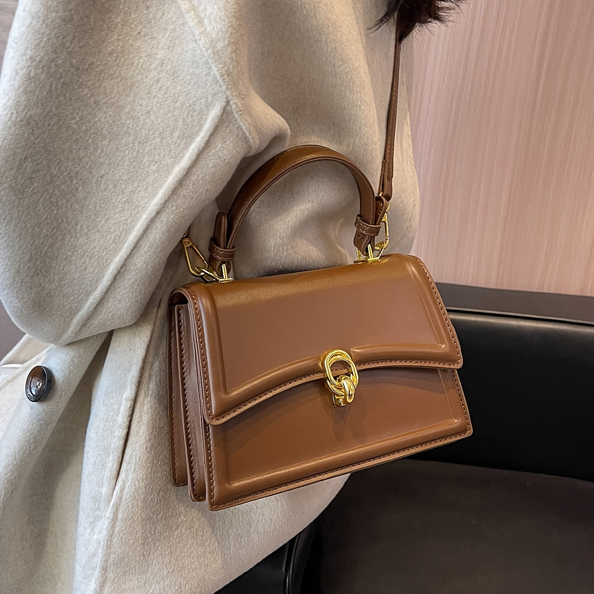 Petit sac carré femmes grand format simili cuir marron fermeture dorée polyvalent