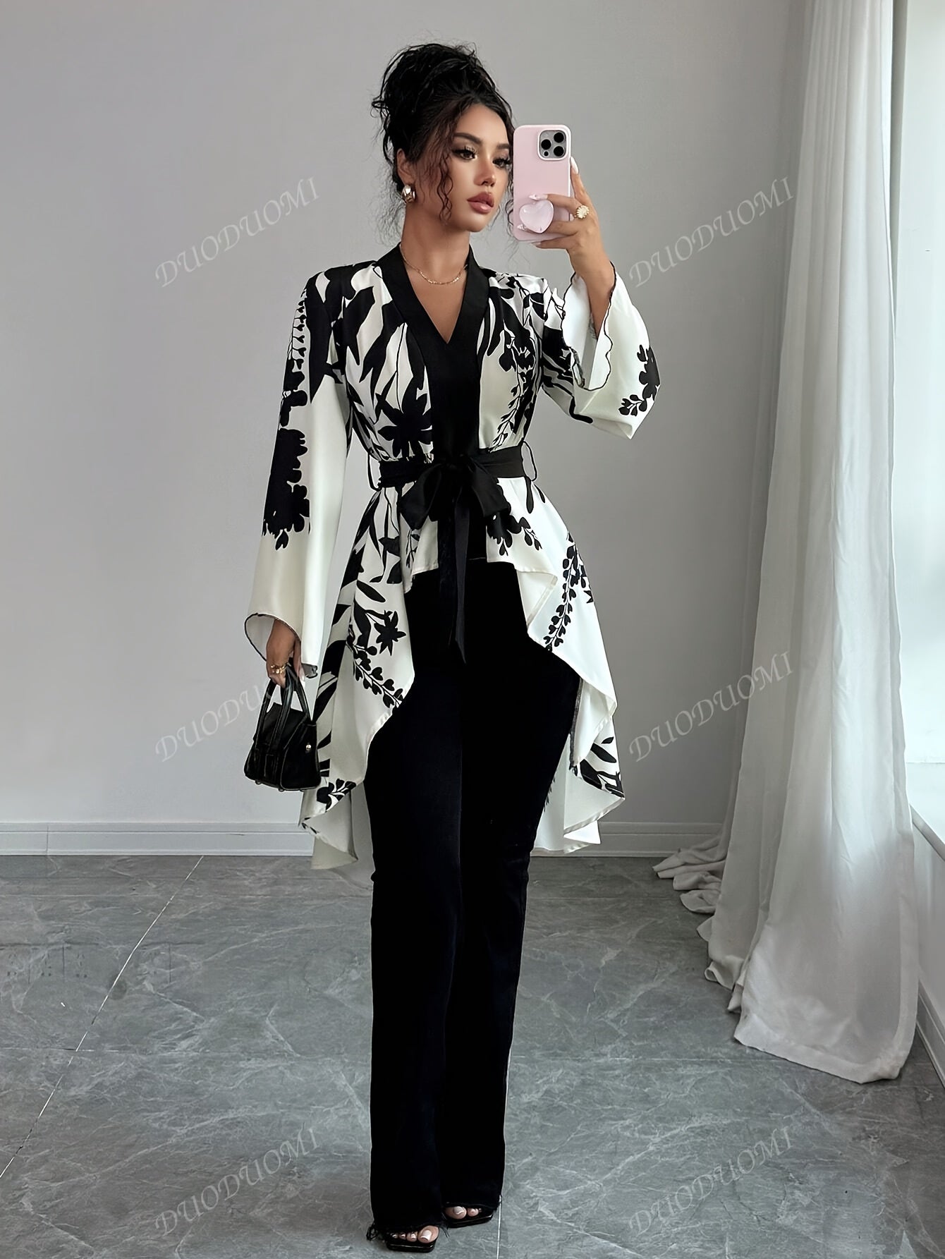 Autumn Women's Floral Print Flare Sleeve Tie-Back Shirt