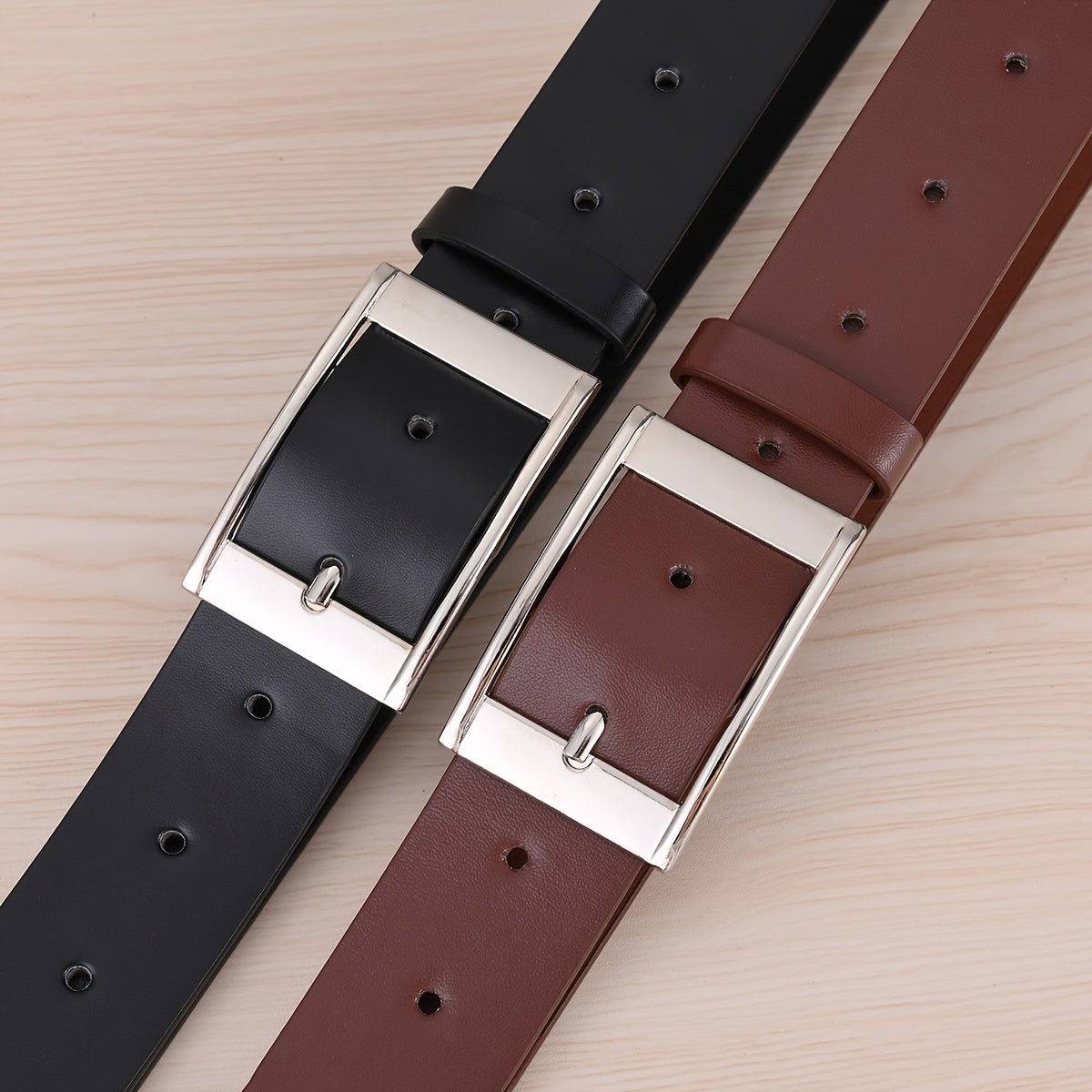 Lot de 2 ceintures fines en PU pour femmes – Boucle rectangulaire, noir et marron, tailles standard et grande taille, polyvalentes pour usage décontracté et bureau, design élégant, boucle métallique