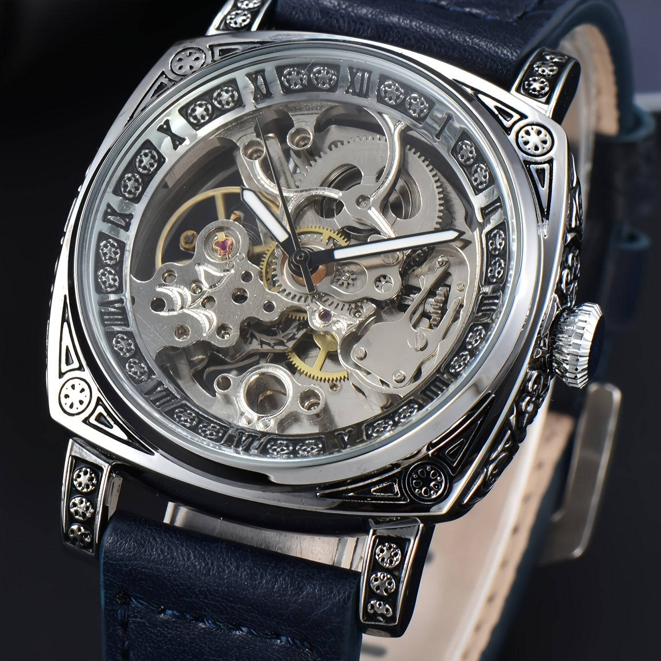 Business fashion Men's watches, mechanical movements, automatic mechanical watches, artificial leather straps, best-selling watches for young men to give to their boyfriends and husbands. There are multiple colors to choose f