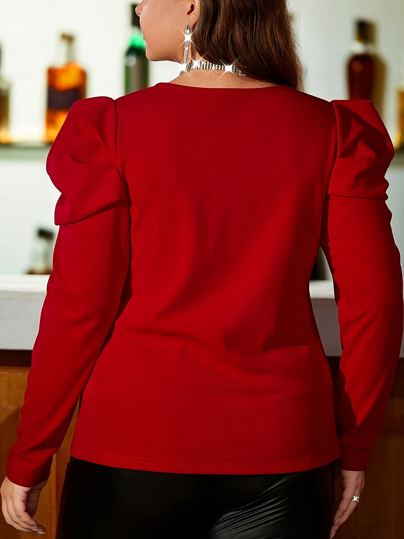 T-shirt grande taille pour femmes avec manches gigot et perles – Col rond, manches longues rouges, élégant pour fêtes et tenue casual