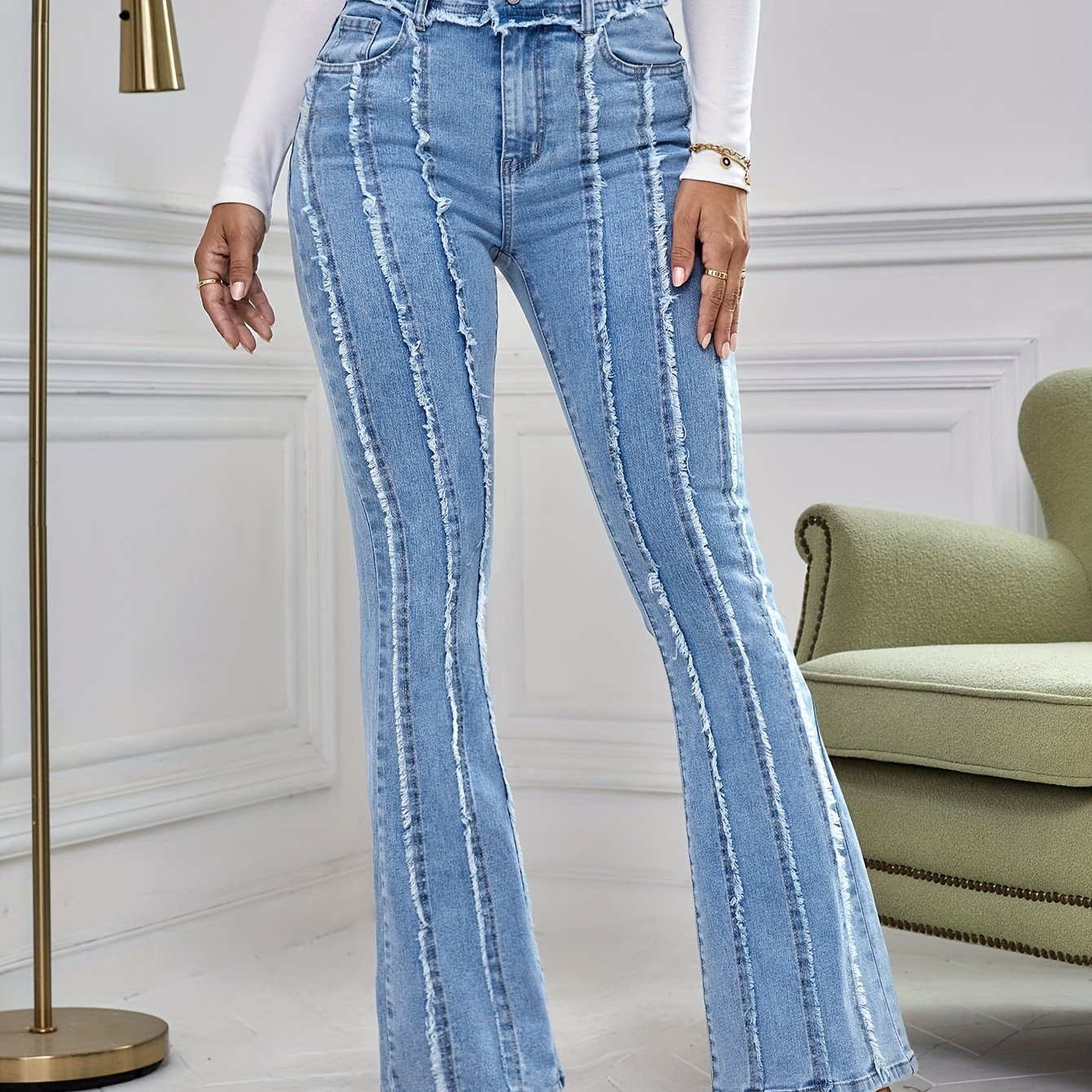 Jeans évasés femme taille haute – Bleu clair délavé, effet usé, coupe slim, sans ceinture, fermeture éclair intégrée, toutes saisons