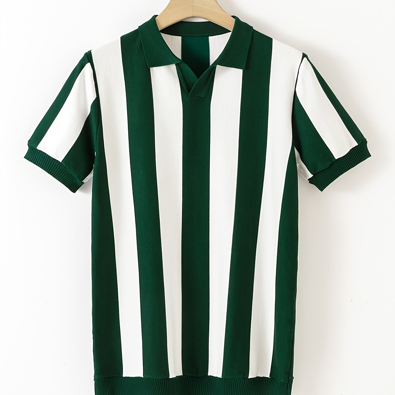 Men'S Striped Short-Sleeve Shirt for Spring And Summer, Suitable for Young And Middle-Aged Professionals, Featuring a Stylish Collar for Golf, Knit