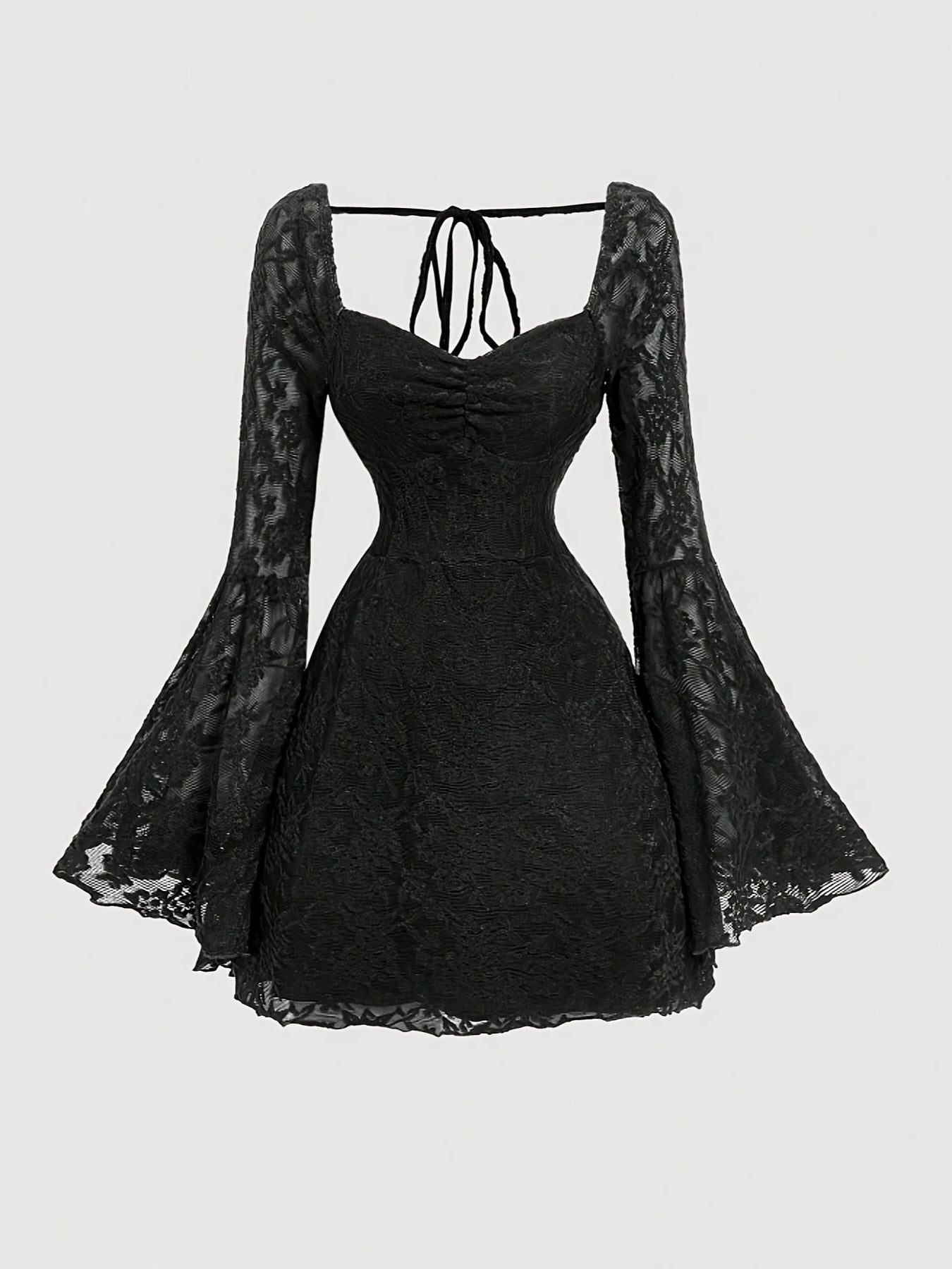 Robe courte tricotée style gothique à manches évasées