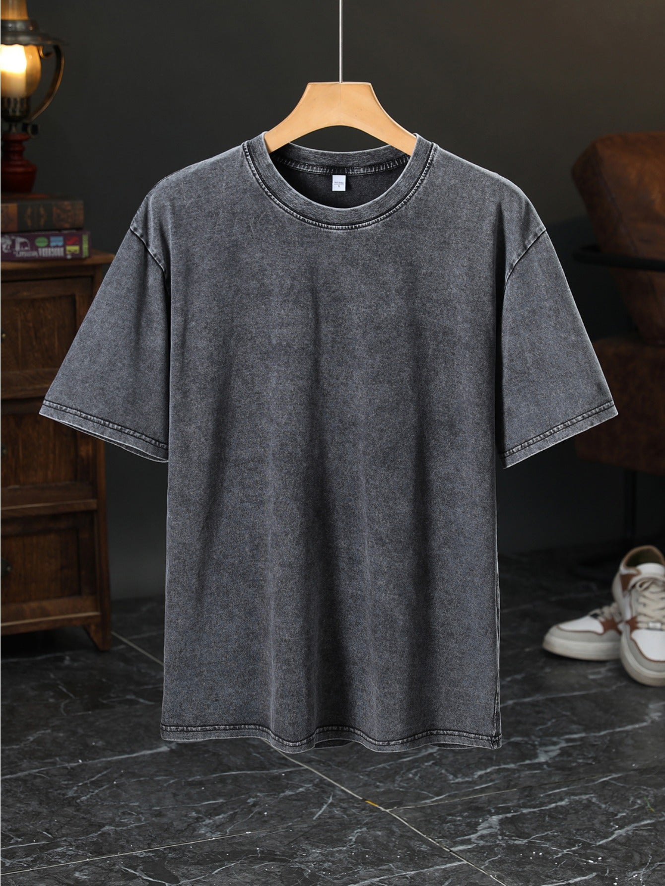 Men'S Vintage Distressed Heavyweight 220gsm T-Shirt - Relaxed Fit Short Sleeve Round Neck Casual Tee with Letter Print, Soft Washed Texture & Raglan Sleeves for Casual Attire, Vintage T Shirts, Leisure Clothing, Retro Style S