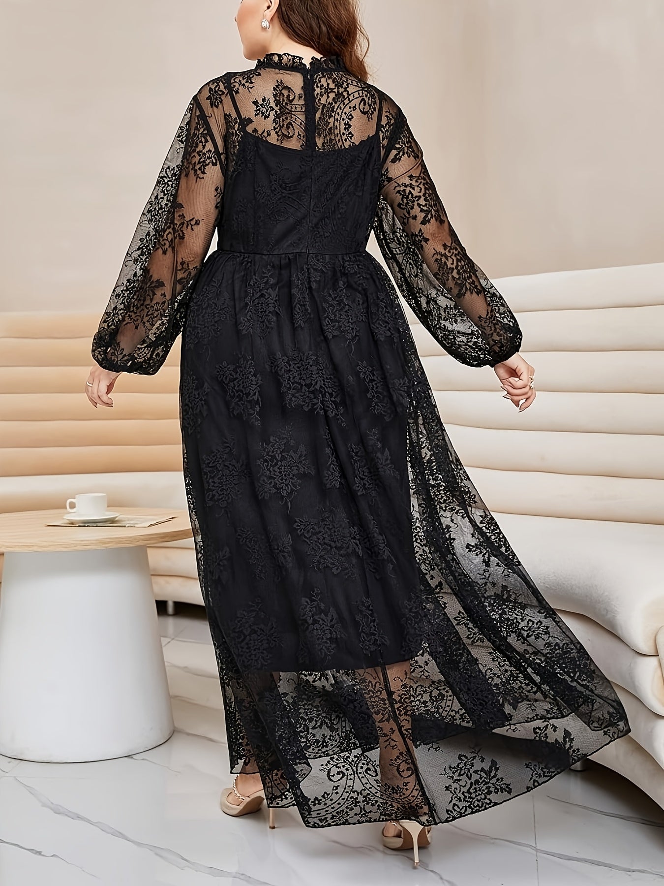 Robe Longue Grande Taille Élégante – Col Montant, Manches Lanternes, Bordure Dentelle, Coupe A-Ligne, Idéale Soirées, Mariages et Galas