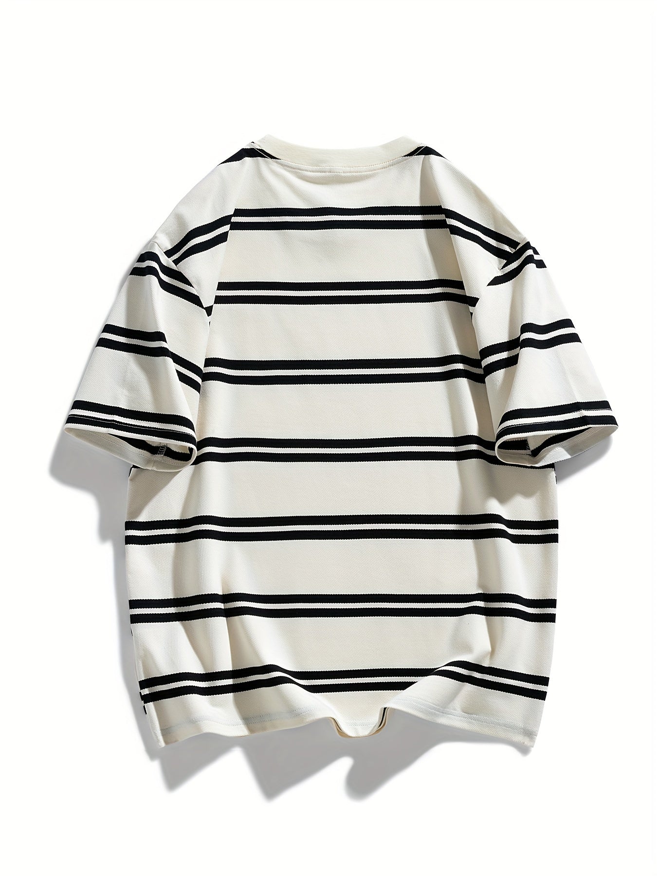 Men'S Summer Striped Short-Sleeve T-Shirt for Trendy Youth with Horizontal Stripes And a Round Neck.