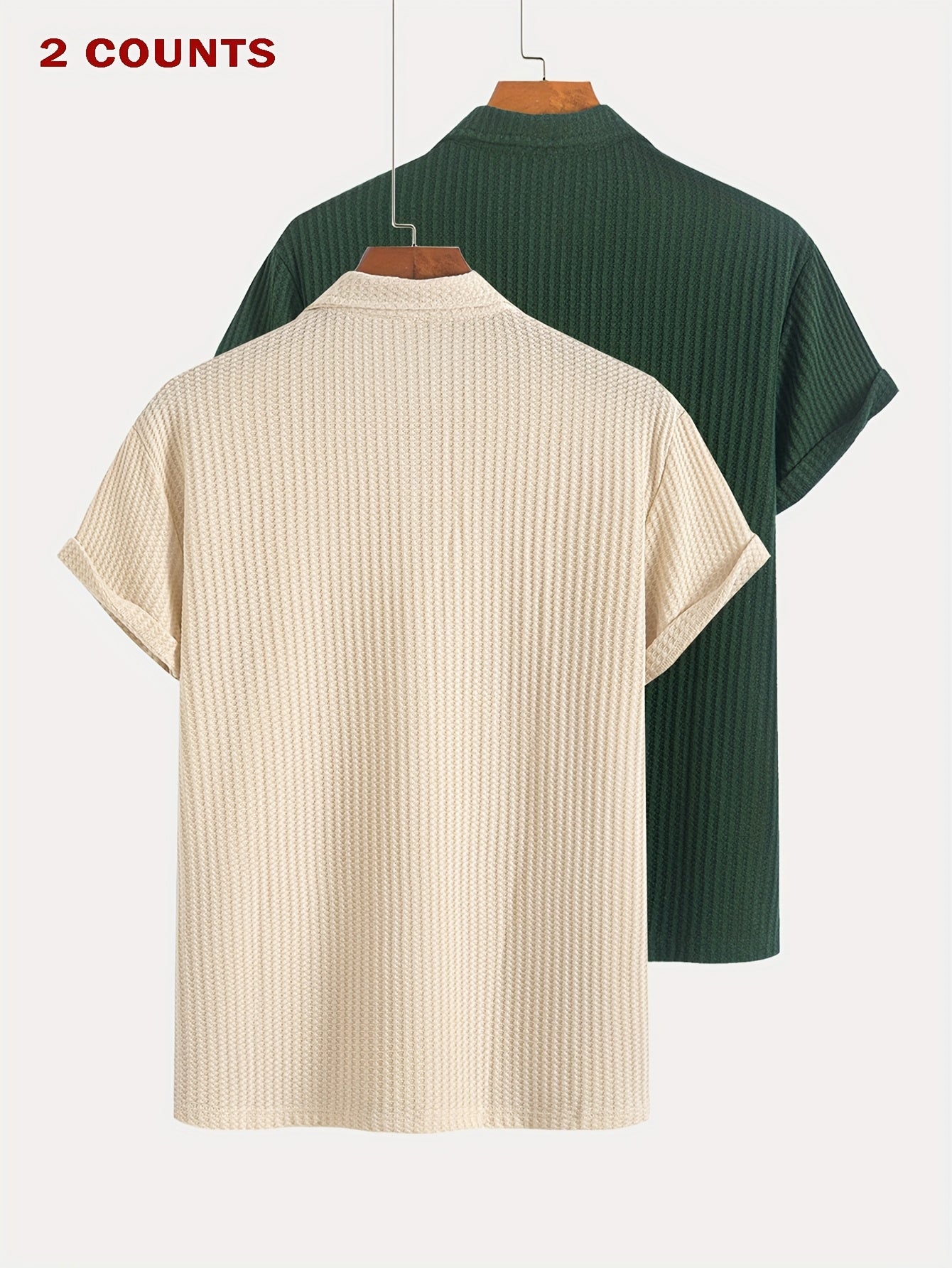 Two Pieces of Summer Casual Sports Jacquard Knit Short-Sleeve Polo Shirts, a Set of Two Jacquard Textured Short-Sleeve Polo Tops.